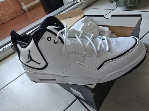 Jordan courtside - courtside, 23